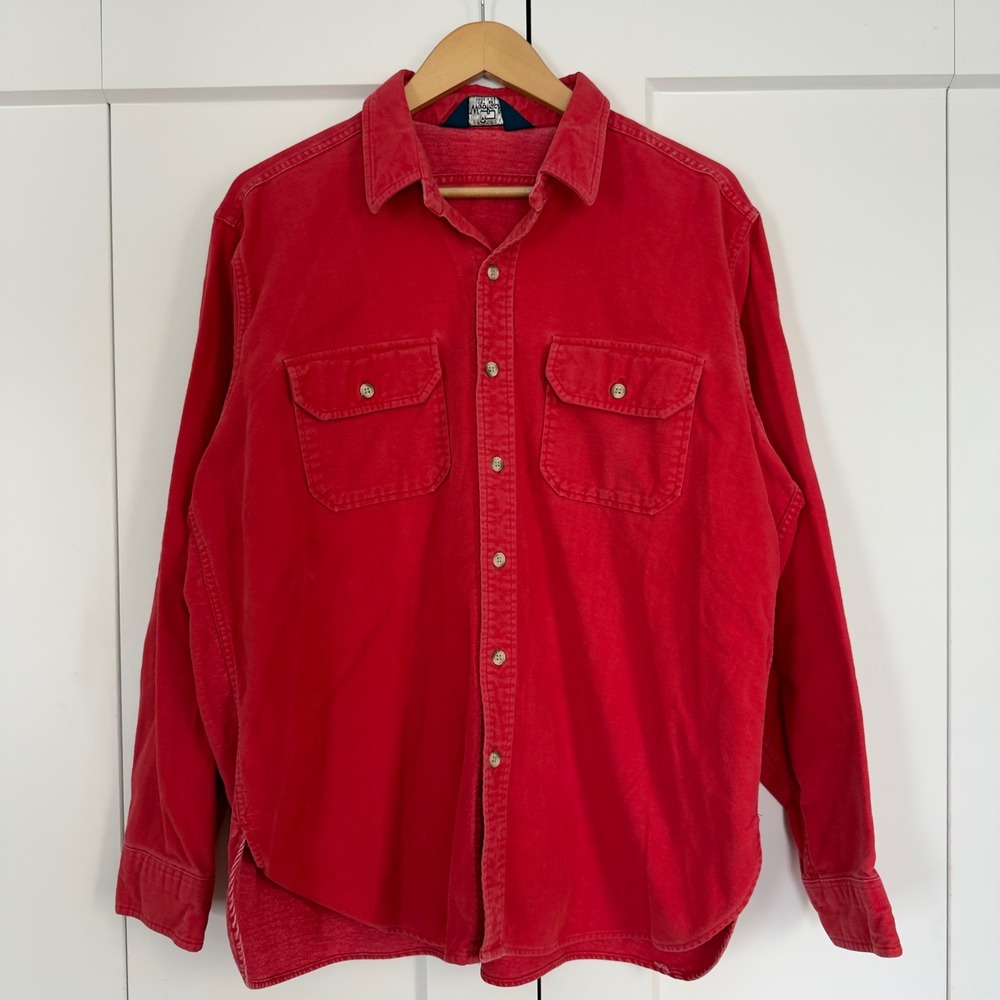 Vintage MADE IN USA Mens L Woolrich Button Up Shirt Red Chamois Flannel Cotton